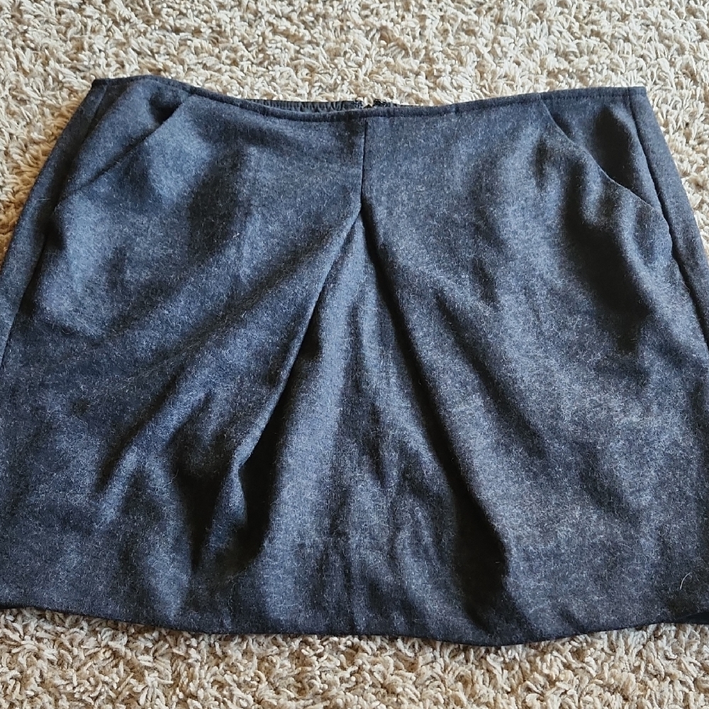 CAbi Womans Gray Mini Skirt Size 12